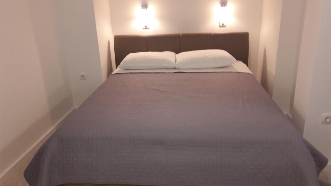 Apartmani Ema 자다르 외부 사진